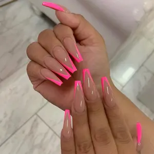 Vente en gros de marque privée couverture complète longue faux conseils ballerine forme de cercueil presse artificielle sur les ongles