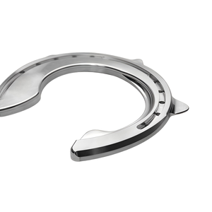 Equipo ecuestre de mecanizado CNC de precisión, herraduras de aluminio personalizadas de diferentes tamaños - Product Image 4