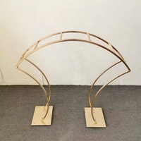 Support de fleurs de table arqué moderne en fer, doré par électrolyse, pour scène en T et aménagement de chemin, accessoires créatifs