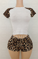 Nueva Colección Y2K Ropa para Mujer, Conjunto de 2 Piezas con Logotipo Personalizado, Top Halter sin Espalda con Estampado de Puntos Rosas y Pantalones Cortos Plegables