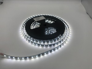 WRGB <span class=keywords><strong>12V</strong></span> bande lumineuse 5050led avec 60 perles/mètre bande lumineuse souple étanche - Product Image 6