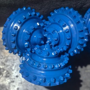 핫 세일 IADC537 물 우물 드릴링 Tricone 드릴링 락 비트 물 기름 가스 우물 용 회전 드릴 헤드 - Product Image 3