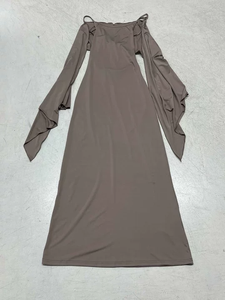 Vestido maxi estilo desierto, holgado, con espalda descubierta, mangas murciélago y lazo, elegante y relajado, de color liso, ideal para vacaciones. - Product Image 6