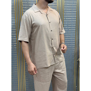 Conjunto de caftán marroquí premium de dos piezas para hombre, camisa de manga corta con botones y pantalones a juego. - Product Image 2