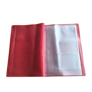 Portefeuille personnalisé en PVC pour documents d'immatriculation de <span class=keywords><strong>voiture</strong></span> avec poche pour <span class=keywords><strong>carte</strong></span> sur la couverture 18x24,9 cm plié 0,22 mm d'épaisseur certifié REACH - Product Image 3