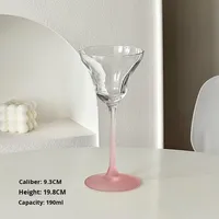 Verre à cocktail fantaisie Design unique Capacité de 101 à 200ml Tasse à usage domestique pour la fête à la maison