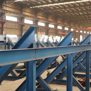 Q345B Bâtiment en acier préfabriqué Structure en acier préfabriqué antirouille Atelier d'entrepôt industriel et hangar de <span class=keywords><strong>garage</strong></span> <span class=keywords><strong>à</strong></span> <span class=keywords><strong>vendre</strong></span> - Product Image 2