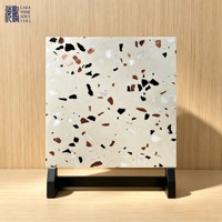 Sol en terrazzo personnalisé pour hôtel, dalle de terrazzo en pierre artificielle épaisse, décoration moderne pour escalier de villa