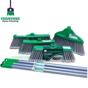 Balai en PP de haute qualité Yuanyang en gros d'usine | Manche en bois ou en métal | Outil de nettoyage intérieur/extérieur <1 $ Vassoura <span class=keywords><strong>Besen</strong></span> - Product Image 4