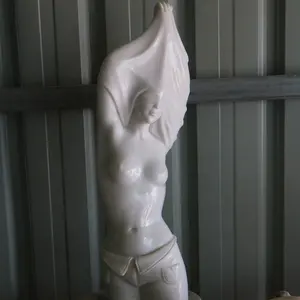 Prix usine sculpté à la main en marbre pierre nue fille buste Statue fille nue Sculpture
