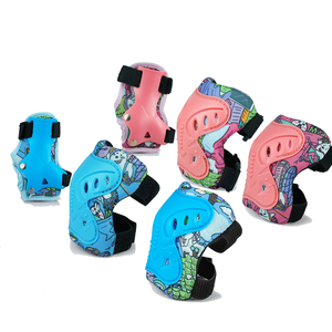 Ensemble de protections complètes pour patins à roulettes et skateboard, avec logo personnalisé OEM, coussinets antidérapants épais, genouillères et coudières en gros - Product Image 1