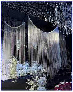 LANJO Décoration de plafond de mariage de style luxueux et romantique, rideau suspendu en chaîne de perles de cristal PVC avec pompons circulaires - Product Image 5