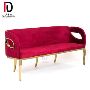Moderne edelstahl rot samt sitz und zurück gold beine hochzeit vogue <span class=keywords><strong>sofa</strong></span> - Product Image 1