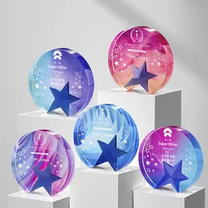 स्मारिका उपहारों के लिए क्रिस्टल पारदर्शी रंग मुद्रण K9 राउंड उत्कीर्ण क्रिस्टल पुरस्कार ट्रॉफी का सम्मान