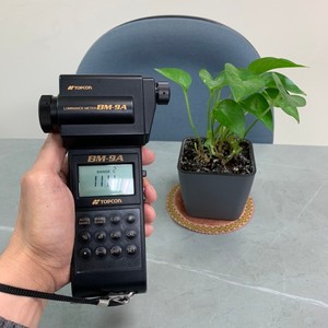 Medidor de luminancia Topcon BM-9A, fotómetro con pantalla digital de 2 dígitos, rango de 2 cd/m2, para inspección del tamaño del producto - Product Image 2