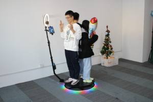 Photomaton 360 degrés de 68 cm, convient à 1 à 3 personnes, parfait pour les séances <span class=keywords><strong>photo</strong></span> de petits groupes - Product Image 5