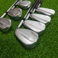Ensemble de fers de golf forgés pour droitiers avec poignées en caoutchouc pour hommes