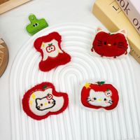 Broche créative en peluche de dessin animé, Poupée en peluche Apple Kt Cat Patrick Star Bob l'éponge, Accessoires vestimentaires unisexes en coton PP