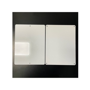 RTS Feuille d'aluminium vierge de sublimation en aluminium à bas <span class=keywords><strong>prix</strong></span> pour l'impression de photos Couronne Ébauches de signalisation en métal Blanc Brillant/Mat 12x9 - Product Image 4