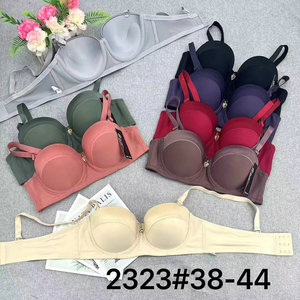 1,35 Dollar Model FXC008 Bras Tamaño 38-44 Estilos aleatorios Adhesivo <span class=keywords><strong>de</strong></span> buena calidad Sujetador <span class=keywords><strong>de</strong></span> mujer sexy con almohadillas <span class=keywords><strong>de</strong></span> espuma con aros - Product Image 3