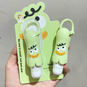 Bálsamo Labial para Bebés y Niños Pequeños con Diseño de Ojo Grande y Bonito, Fórmula Hidratante, Diseño Apto para Niños, Clip Antipérdida TH007 - Product Image 2