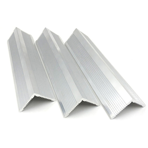 Pabrik produsen Harga dibuat sesuai pesanan <span class=keywords><strong>aluminium</strong></span> profil sudut ekstrusi sudut berlubang <span class=keywords><strong>aluminium</strong></span> - Product Image 3