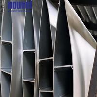 Nouveau Profilé à persiennes en aluminium pour fenêtre/porte/toit Pergola Large Airfoil Blade Profilés en aluminium