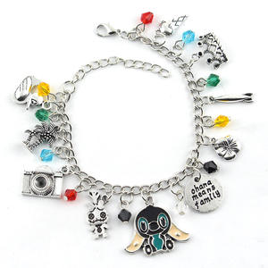 Pulsera Kawaii Familiar con Dibujos Animados, Linda Pulsera con Dijes de la Familia Ohana, Amistad, Tema de Lilo y Stitch, para Mujeres y Niñas - Product Image 1