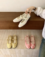 Chaussures plates Mary Jane style chinois Printemps 2026 – Tendance mode féerique avec tulle rose et nœud, bride réglable, semelle confortable