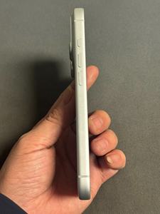 Teléfono Inteligente 17 Pro Silver 5G, Versión Estadounidense Desbloqueada, Pantalla OLED de 120 Hz y 6.9 Pulgadas, Resolución 4K, Cámara de 13 MP, Batería de Larga Duración, Soporte en Holandés, Android - Product Image 2