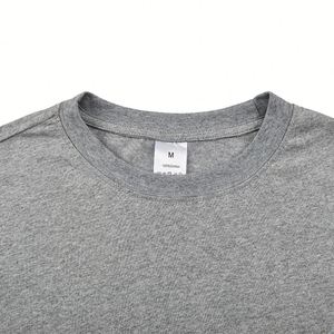 Camiseta de Hombre de Lujo con Efecto Desgastado, 100% Algodón, de Alta Calidad, Lisa, con Logo Vintage Personalizado, Lavado Ácido, Oversize - Product Image 4