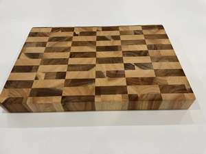 <span class=keywords><strong>Planche</strong></span> <span class=keywords><strong>à</strong></span> <span class=keywords><strong>découper</strong></span> Patchwork en bois d'acacia 36x24x3.5 <span class=keywords><strong>cm</strong></span> <span class=keywords><strong>planche</strong></span> <span class=keywords><strong>à</strong></span> <span class=keywords><strong>découper</strong></span> de petite taille pour l'aspect des échecs <span class=keywords><strong>planche</strong></span> <span class=keywords><strong>à</strong></span> <span class=keywords><strong>découper</strong></span> <span class=keywords><strong>à</strong></span> grain fin pour la maison - Product Image 4