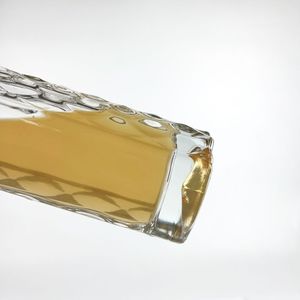 Botella <span class=keywords><strong>de</strong></span> vidrio cilíndrica <span class=keywords><strong>de</strong></span> 500ml con <span class=keywords><strong>patrón</strong></span> en forma <span class=keywords><strong>de</strong></span> diamante en relieve - Product Image 5