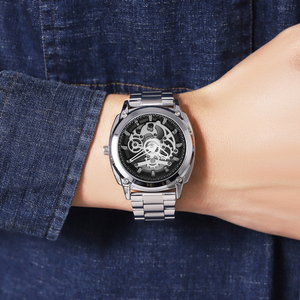 นาฬิกาควอตซ์ดีไซน์เรียบหรูและมินิมอล เน้นการบอกเวลาอย่างแม่นยำ ปลอดภัย สวมใส่สบาย ด้วยดีไซน์ทันสมัย สะอาดตา พร้อมโลโก้แบรนด์แบบกำหนดเอง - Product Image 2