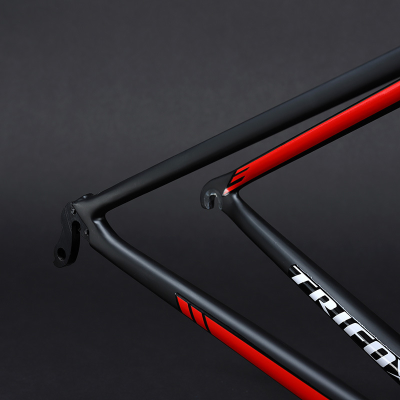 Cadre de vélo de route en aluminium, fourche en carbone, dégagement rapide, cadre de vélo de route, couleur caméléon, 700C 18 Cadre de vélo de route en aluminium, fourche en carbone, dégagement rapide, cadre de vélo de route, couleur caméléon, 700C 18