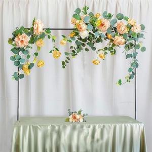 Cadre de décoration de table en fer forgé avec fleurs pour mariage, fête d'anniversaire, événement, style élégant et simple, design détachable - Product Image 1
