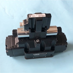 Control direccional proporcional operado por piloto D91FBE02HC4NG00 en stock - Product Image 2