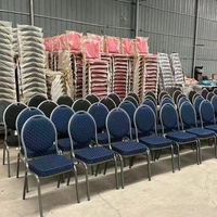Chaises de banquet en vrac pour mariage, événements, fêtes, en vinyle noir, robustes, empilables, en fer, pour hôtel, location, chaise de banquet rouge
