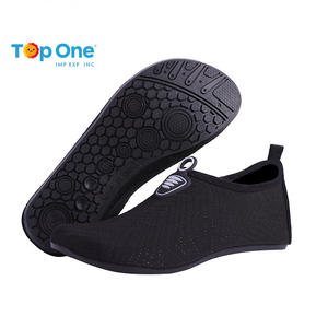 TopOne Aqua chaussures d'eau pieds nus chaussettes de Yoga à séchage rapide chaussures de plage sans lacet pour hommes femmes chaussures de natation - Product Image 5