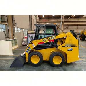 Chargeuse compacte XC7-SR07B, capacité de 0,7 tonne, levage radial, moteur Yanmar fiable, chargeuse compacte multi-accessoires - Product Image 3