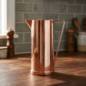 Pichet moderne en cuivre 10-12,9 pouces – Carafe à eau en métal durable pour boissons et fêtes - Product Image 2