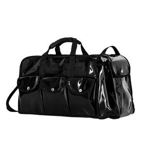 Sac de maquillage et de beauté en PVC noir durable à fermeture éclair géométrique - Product Image 1