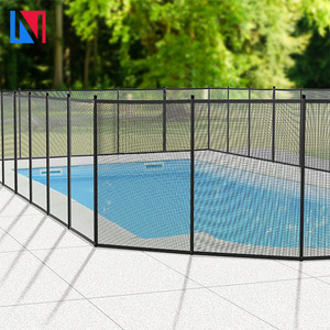 Barrière de <span class=keywords><strong>piscine</strong></span> amovible en maille de 4 pieds de haut x 12 pieds avec kit de sectionnement pour piscines enterrées - Product Image 1