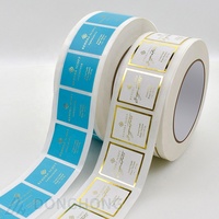 Étiquettes autocollantes en rouleau personnalisées numériques avec logo, finition mate, toucher doux, imperméables, résistantes à l'huile, avec dorure à chaud
