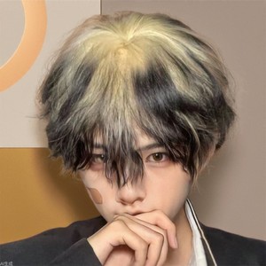 Douyin Livestream Verstelbare herenpruik Zijwaartse pony voor highlights Trendy korte stijl Koreaanse stijl Anime-geïnspireerd Volumineus - Product Image 2