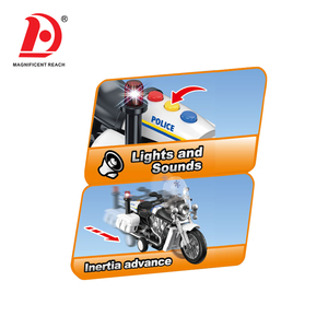 Ensemble de jeu de véhicules de police à inertie, ensemble de voitures de sauvetage urbain avec moto de police, hélicoptère, camionnette et figurines de policiers - Product Image 2