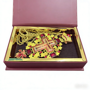 HT Orthodoxe Christelijke Kruis Hanger Verguld Liturgische Sieraden met Rood Blauw Kristal en Emaille Gesneden Rankpatroon - Product Image 2