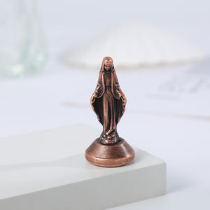 Estatuas de la Virgen María Nuestra Señora de Guadalupe Ornamento Figurilla Grabada Estatua Católica Artesanía Decoración Regalo - Product Image 6