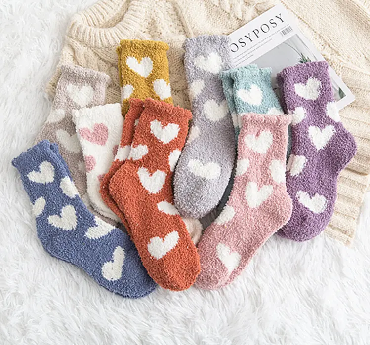 Wholesale Korean Manufacturer Heart Thermal Cute Pink Girls Ladies Valentines Day Fluffy Socks for Women