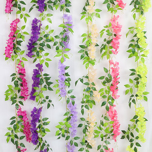 Anlunob Guirlandes de fleurs artificielles de glycine en plastique, style Château Britannique, pour décoration suspendue de plafond de mariage et de fête - Product Image 1